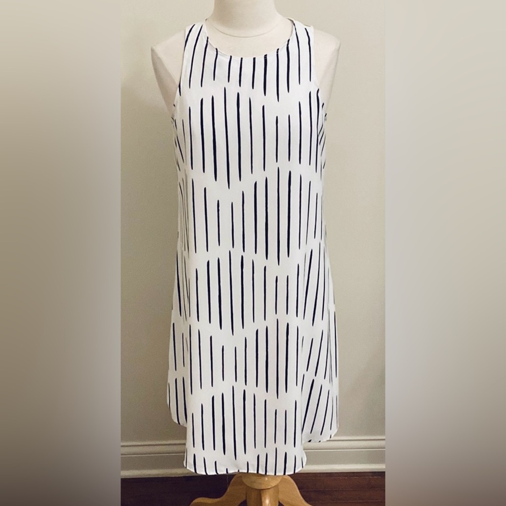 APT. 9 Black White Striped SZ M Contemporary  Preppy Nautical Chic Lined Dress